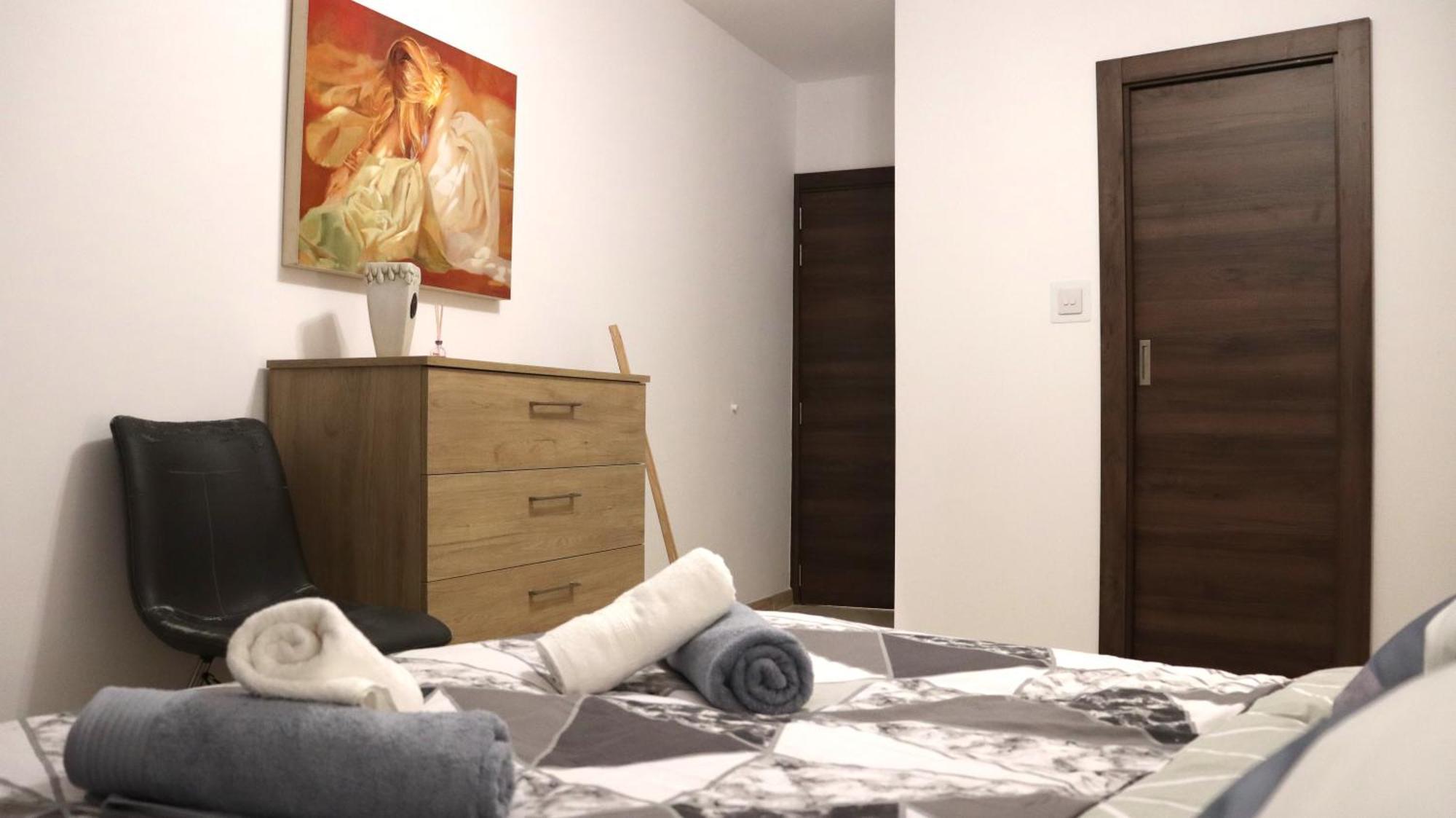 Sc6 - Modern & Spacious 2 Bed St. Paul's Bay Exteriör bild